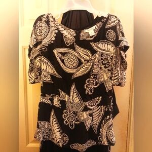 White House Black Market Black And White Silk Short Sleeve Paisley Blouse Medium